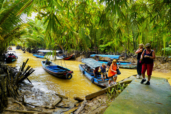 11 Nights 12 Days Tour Package to Ho Chi Minh City, Danang, Hoi An, Hanoi